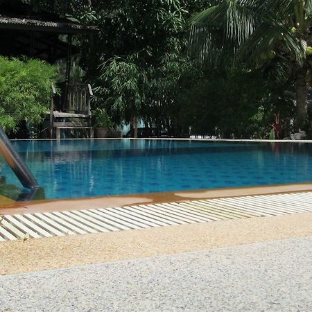 Hin Bhai Resort تشالوكلوم المظهر الخارجي الصورة