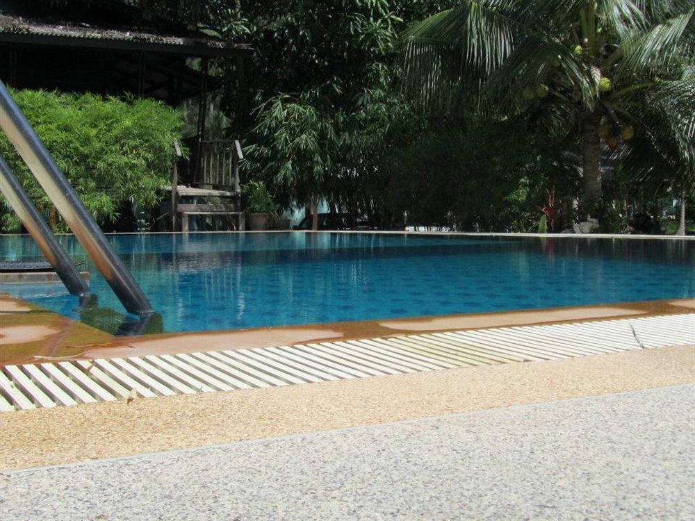 Hin Bhai Resort تشالوكلوم المظهر الخارجي الصورة