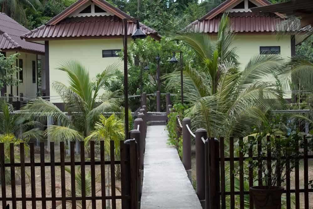 Hin Bhai Resort تشالوكلوم المظهر الخارجي الصورة